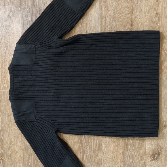 EUC LL Bean Commando Black Ribbed Sweater Merino Wool Small - Picture 9 of 9